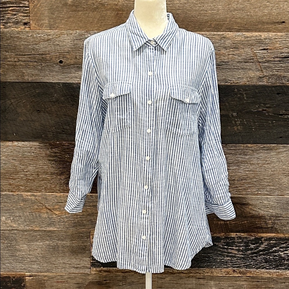 Tommy Bahama Women’s Blue & White Striped Tunic Length Shirt/Swim Cover. Large - Picture 4 of 9